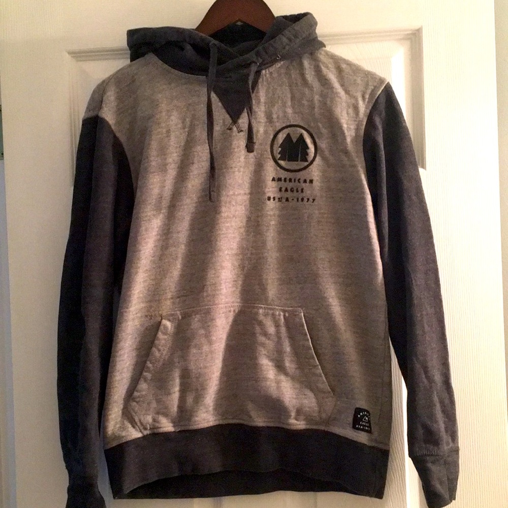 Men’s American eagle sweatshirt